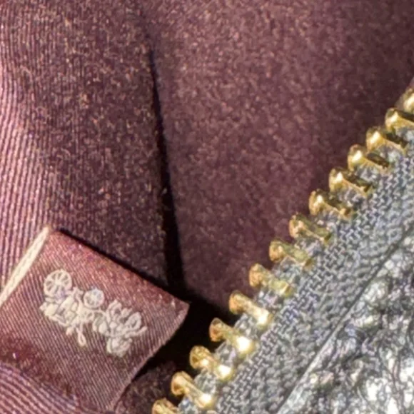 Coach Black Pebbled Leather Shoulder Bag - Picture 10 of 16